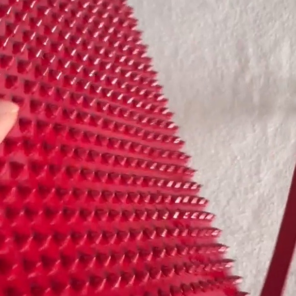 Christian Louboutin Red patent cris spiked leather Pouch for I pad or much more! - Picture 4 of 14